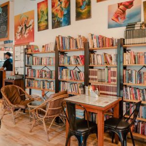 Bombay to Barcelona library cafe | Best cafe in Mumbai for book lovers