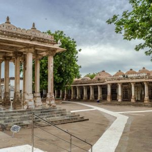 Sarkhej Roza - Heritage Place to Visit in Ahmedabad