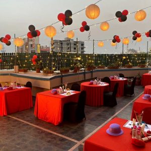 Under the stars - Candle light dinner - Private Date Dining Experience for couples in Ahmedabad